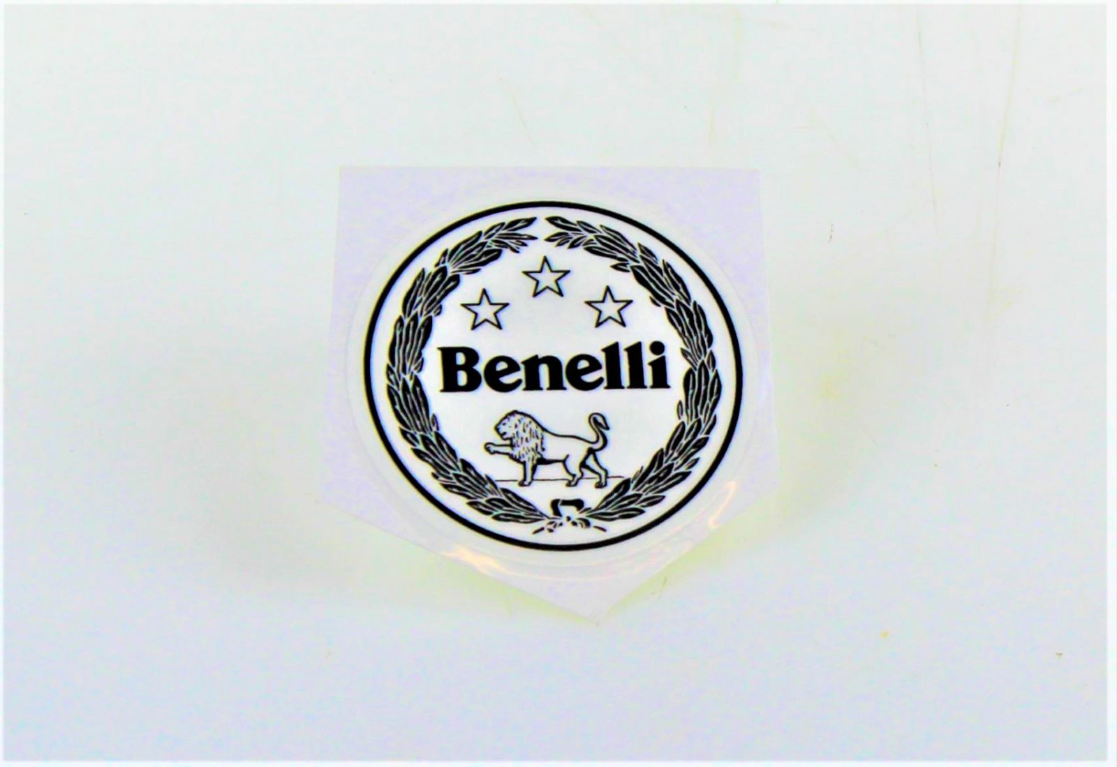 Samolepka ,černá 05535P10WF06 ( 4 ) Benelli